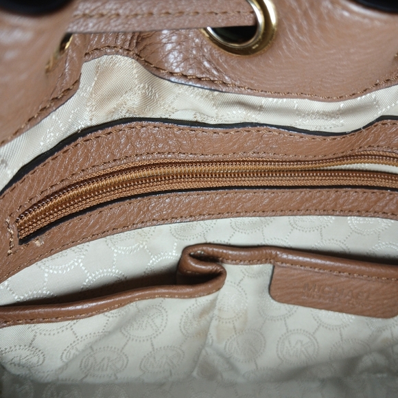Michael Kors Tan Leather Fringe Shoulder Bag - Picture 6 of 7